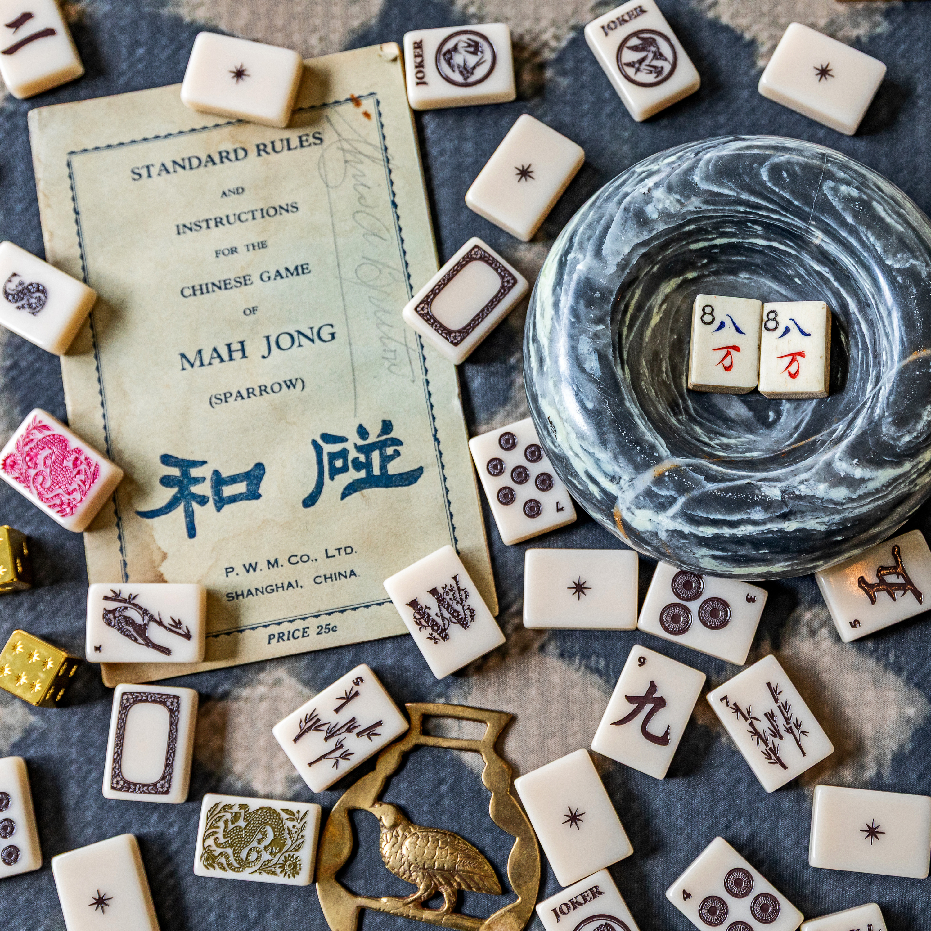 Haus No. 88 Mahjong Tile Set - Stone & Ink