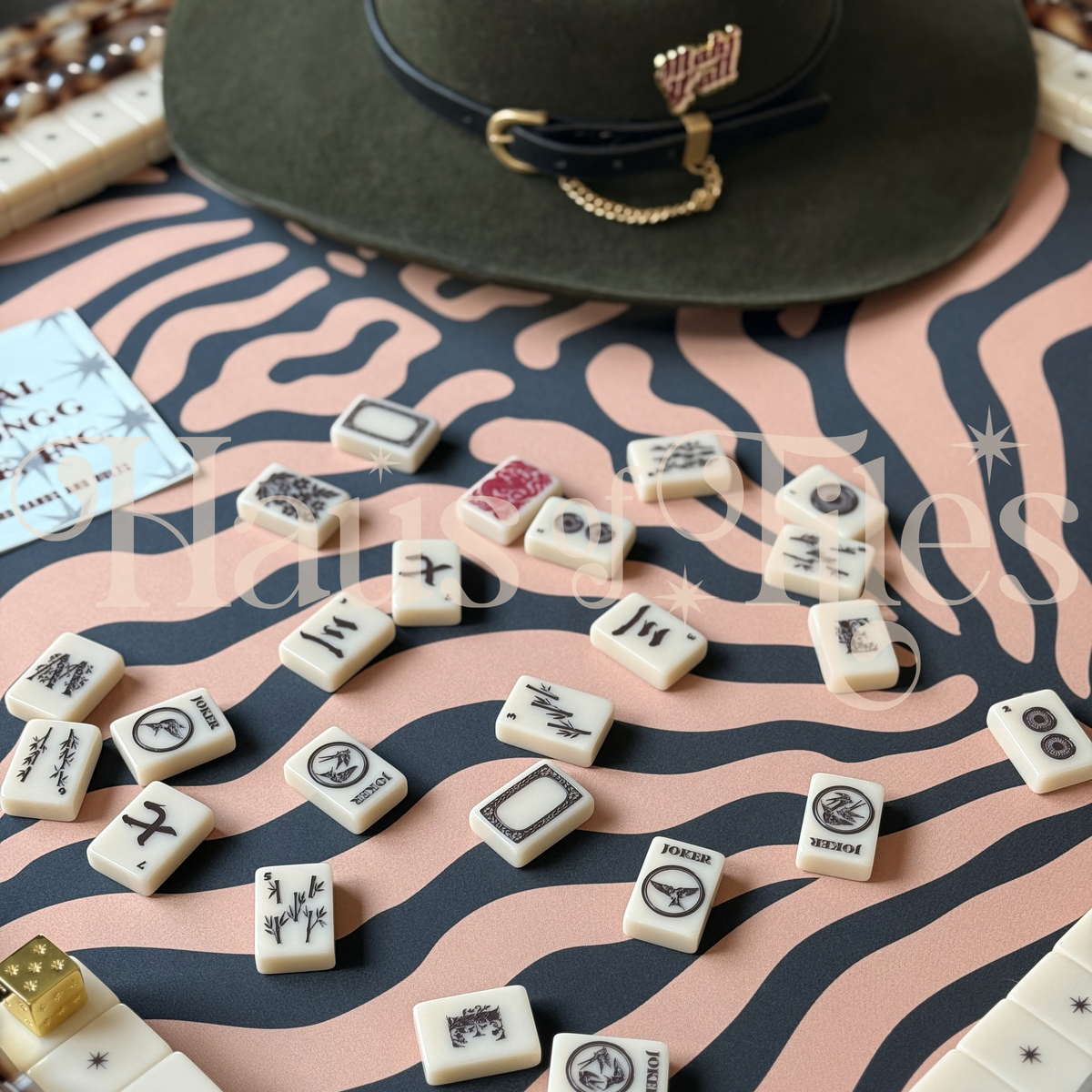 Savana Noir Mahjong Mat - Octagon | Patent Pending